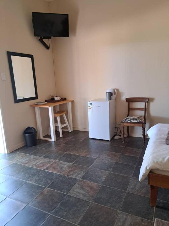 Koha Guesthouse Mariental Ngoại thất bức ảnh